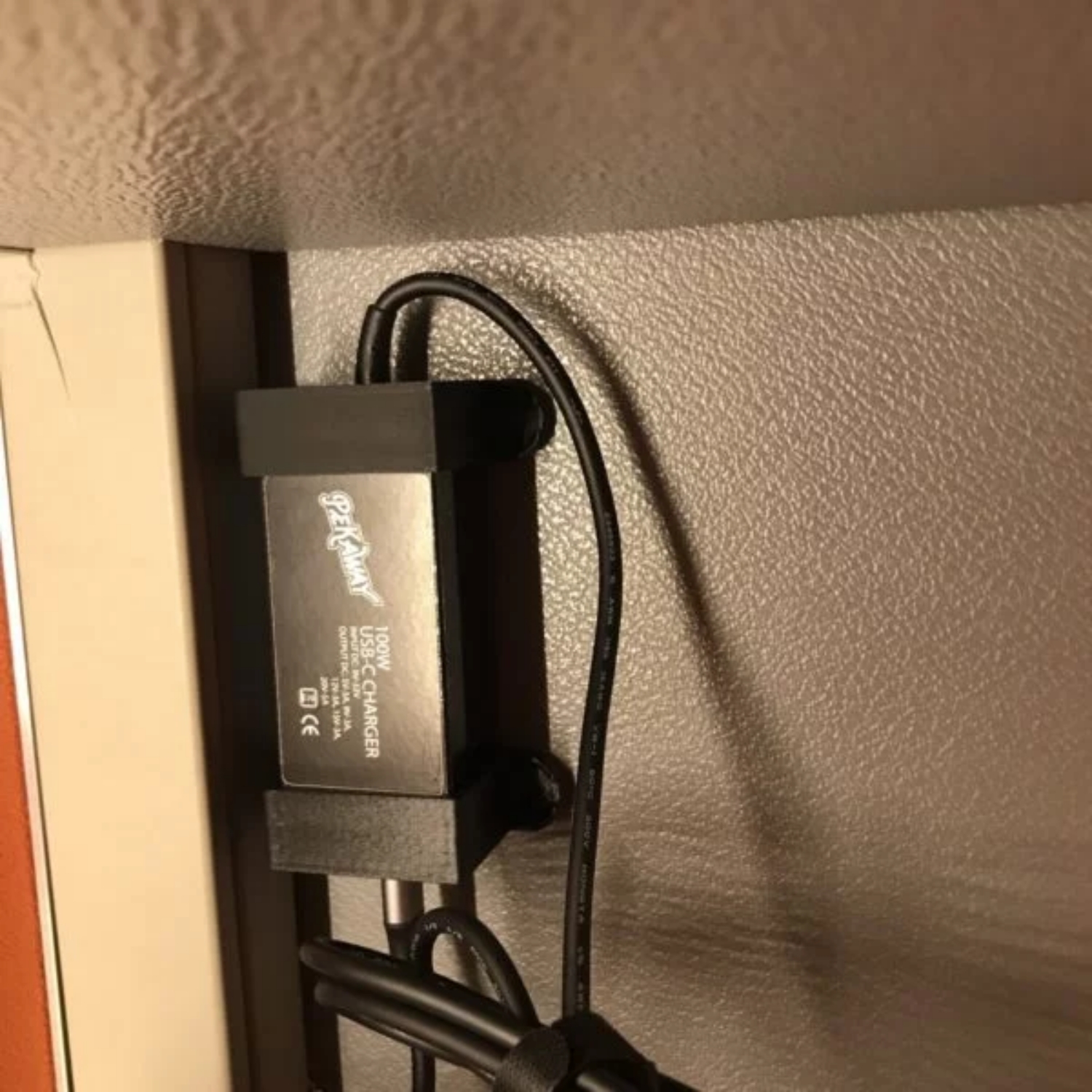 Inprojal USB-Lader 12-24V, USB-C PD 100W