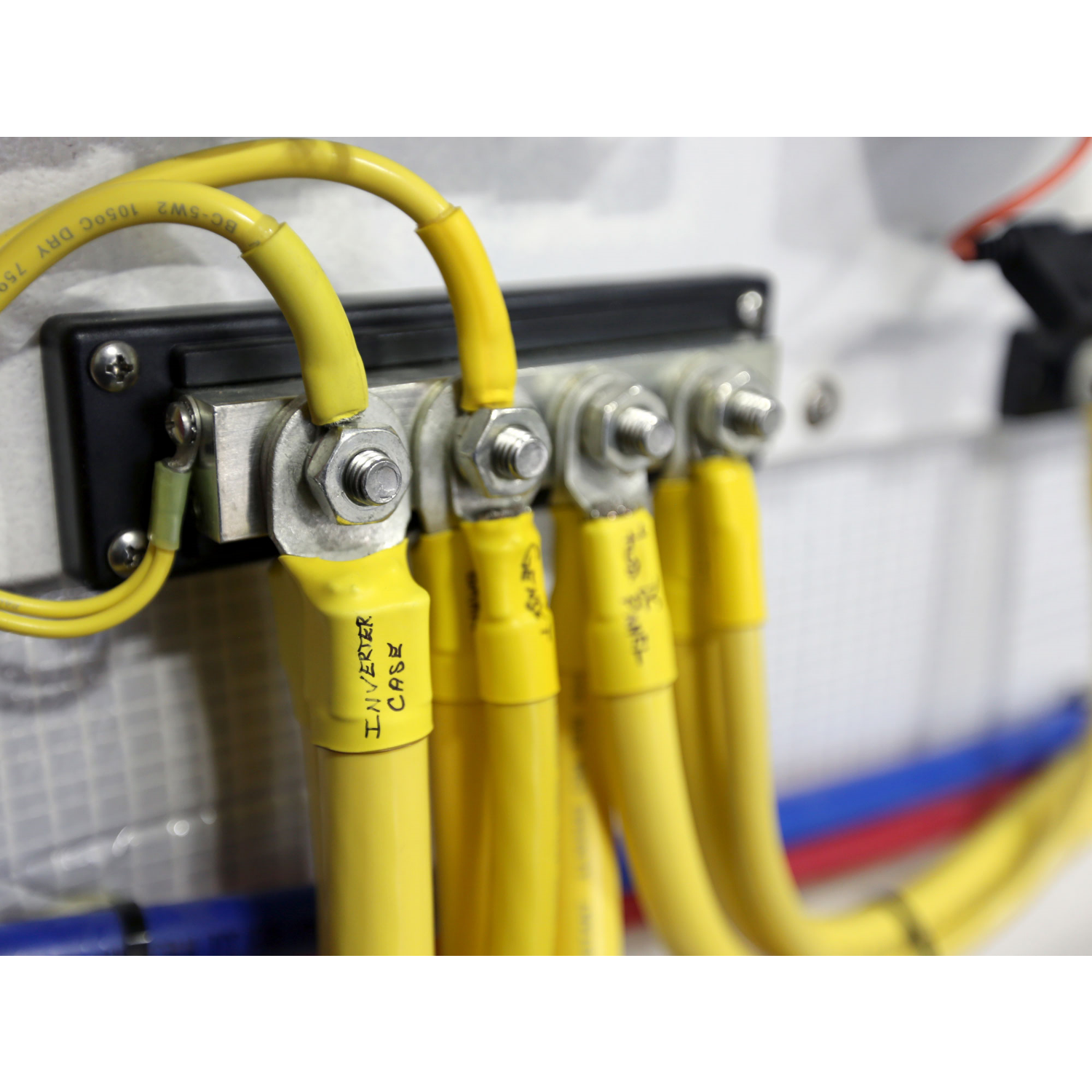 Blue Sea Systems, Verteilschiene 600A, 4-Fach M10